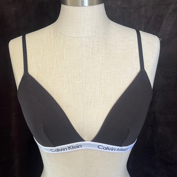 EUC Calvin Klein Triangle Cup Bralette - Picture 1 of 3